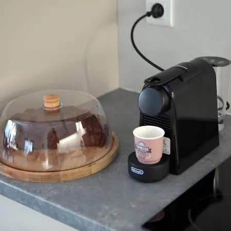 90° - Ninety Degrees شقة