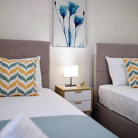 Appartamento 90° - Ninety Degrees *